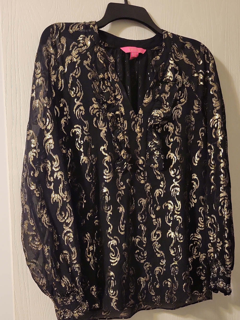 Lilly Pulitzer Black Blouse with Gold Metallic Swirl